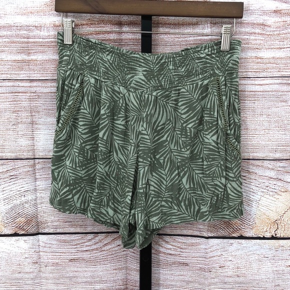 Three Dots Green Printed Beachy Leaves Pull On High Waisted Shorts Size L - Picture 1 of 8